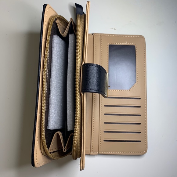 Wallet - Picture 8 of 9